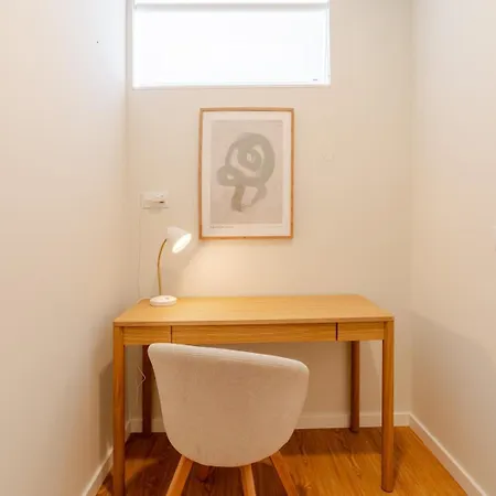 Apartman Stylish & Spacious By Hostwise