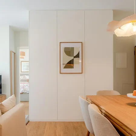 Apartman Stylish & Spacious By Hostwise Porto