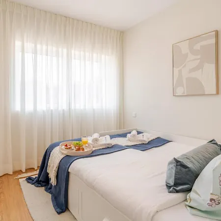 아파트 Stylish & Spacious By Hostwise *