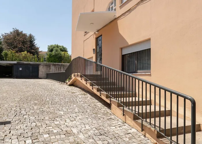 Stylish & Spacious By Hostwise Appartement