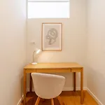 Apartment Stylish & Spacious By Hostwise